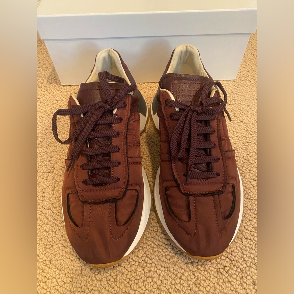 Maison Margiela 50-50 Burgundy Sneakers - Picture 7 of 9